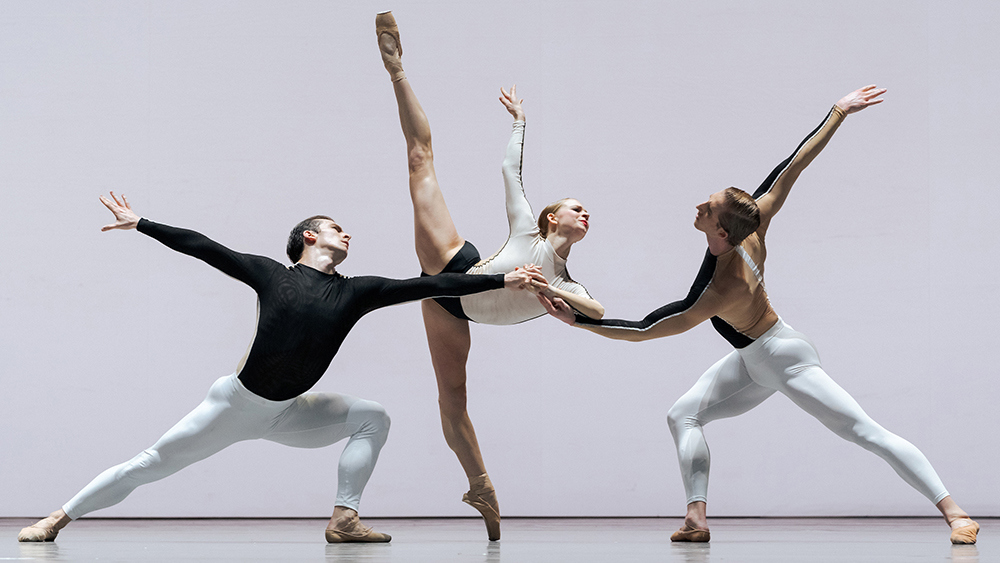 Spence Hack, Genevieve Penn Nabity and Ben Rudisin in Anima Animus. Photo by Karolina Kuras. 