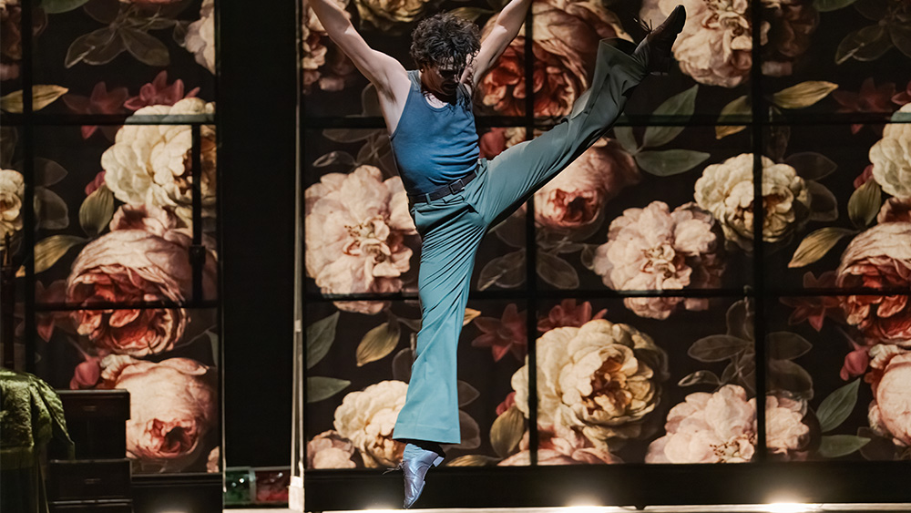 Guillaume Côté in Grand Mirage