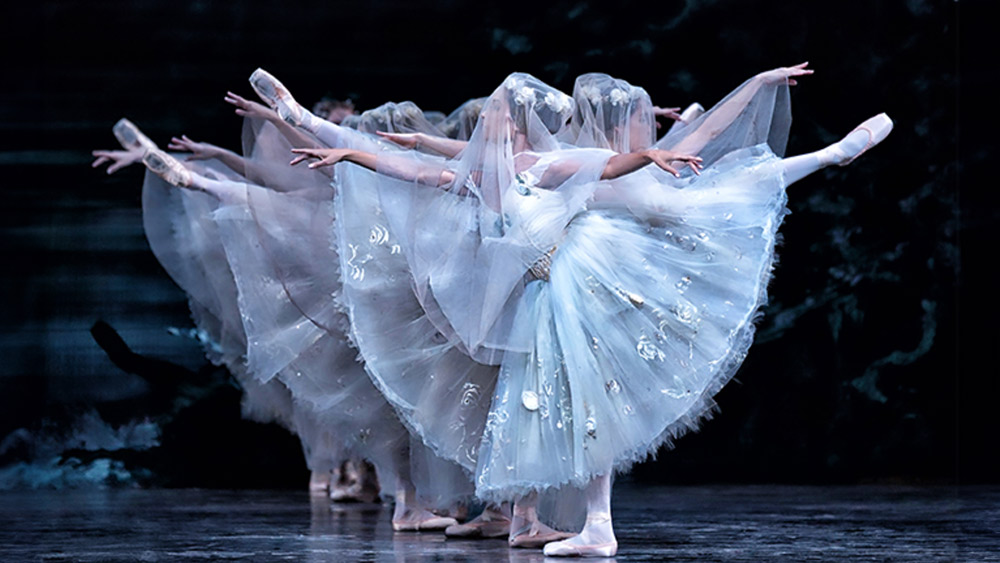 Artists of the Ballet in Giselle.