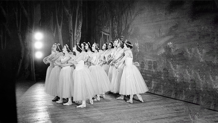 Artists of the Ballet in Les Sylphide