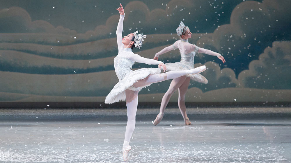 Jenna Savella in The Nutcracker.