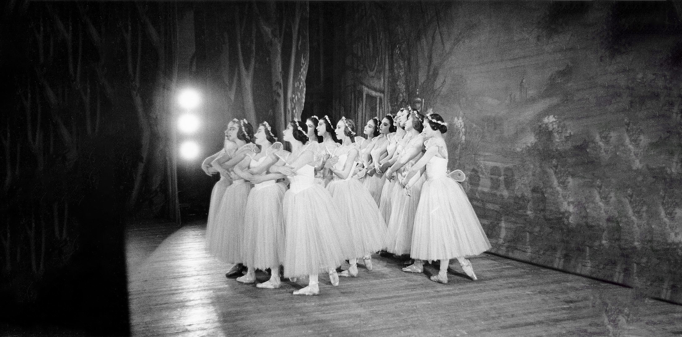Artists of the Ballet in Les Sylphides (1955)