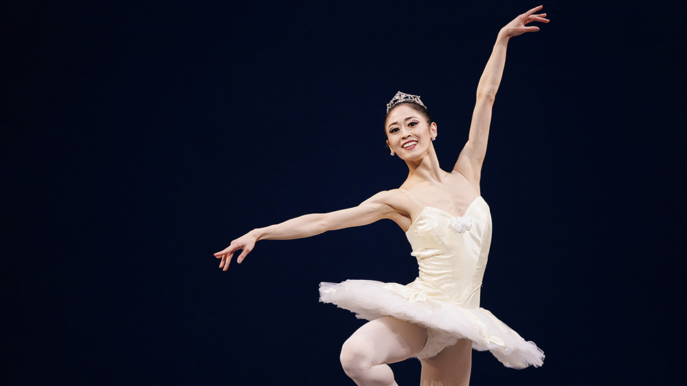 Koto Ishihara in Symphony in C. Photo by Bruce Zinger.